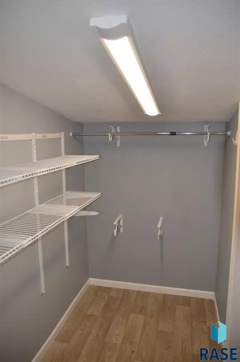 208 E 3rd St, Worthing, SD 57077 photo 9