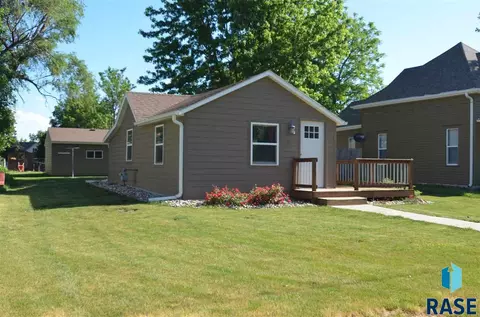 208 E 3rd St, Worthing, SD 57077 photo 17