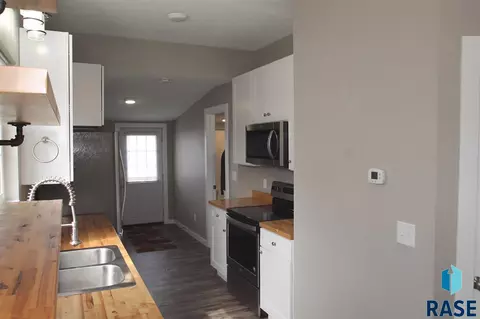 400 W 3rd St, Worthing, SD 57077 photo 3