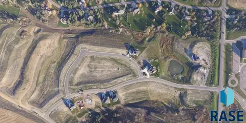 7401 E Twin Pines Ct, Sioux Falls, SD 57110 photo 6