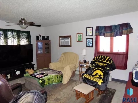 4900 S Baha Ave, Sioux Falls, SD 57106 photo 13