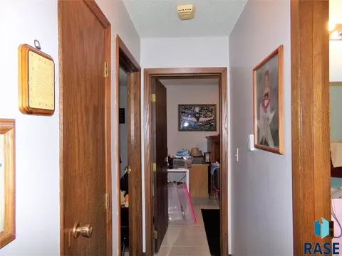 4900 S Baha Ave, Sioux Falls, SD 57106 photo 7