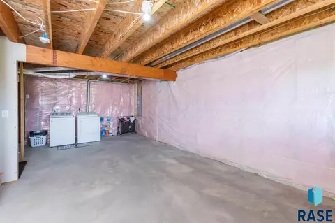 6301 N Seubert Ave, Sioux Falls, SD 57104 photo 20