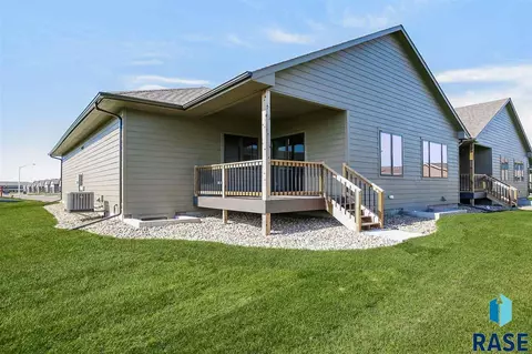 1937 S Sonoma Pl, Sioux Falls, SD 57106 photo 27