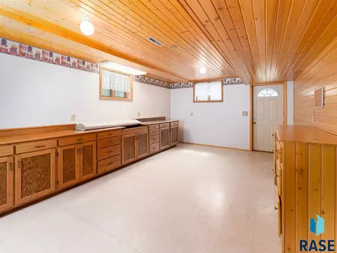 6801 E 26th St, Sioux Falls, SD 57110 photo 18