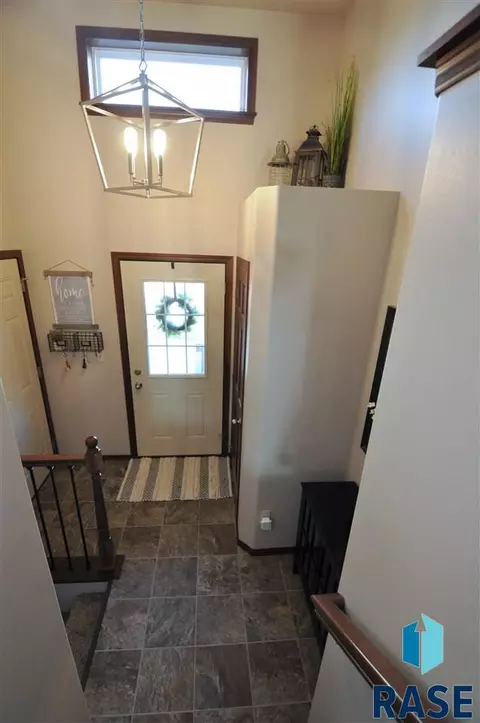 3803 S Homerun Ave, Sioux Falls, SD 57110 photo 15