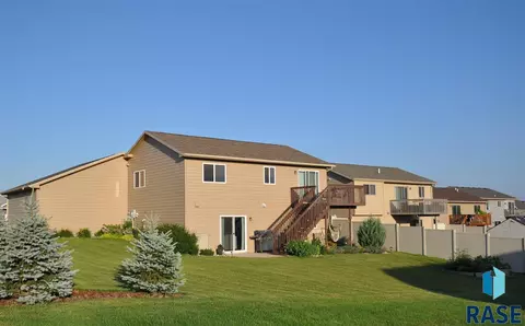 3803 S Homerun Ave, Sioux Falls, SD 57110 photo 26