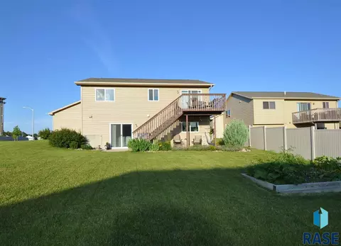 3803 S Homerun Ave, Sioux Falls, SD 57110 photo 27