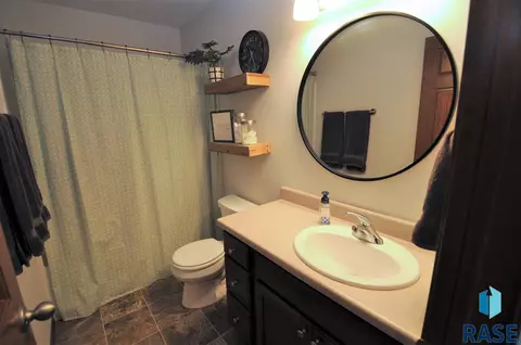 3803 S Homerun Ave, Sioux Falls, SD 57110 photo 13