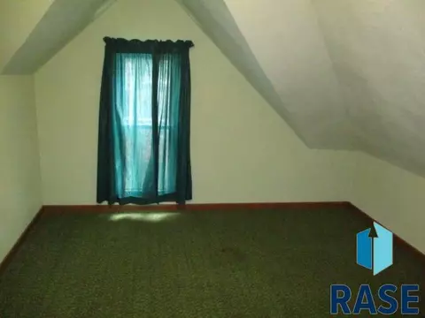 417 N Olive Ave, Madison, SD 57042 photo 19