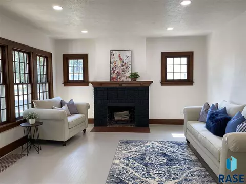 1503 S Spring Ave, Sioux Falls, SD 57105 photo 6