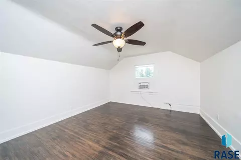 1503 S Spring Ave, Sioux Falls, SD 57105 photo 19