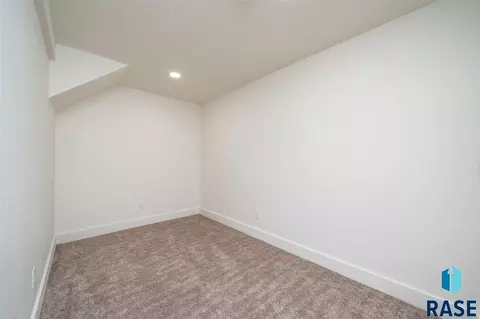 1503 S Spring Ave, Sioux Falls, SD 57105 photo 26