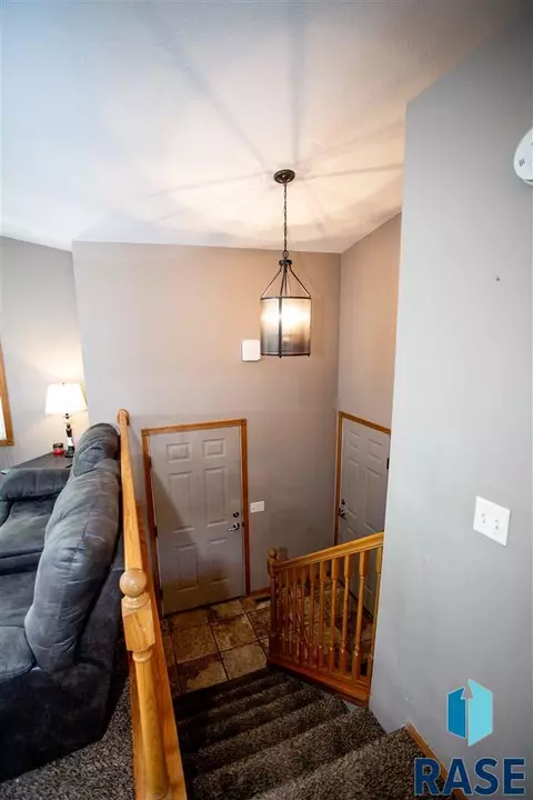 1504 S River Oak Ave, Brandon, SD 57005 photo 16