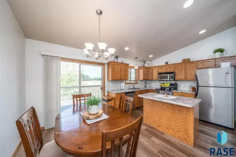 7004 W 61st St, Sioux Falls, SD 57106 photo 4