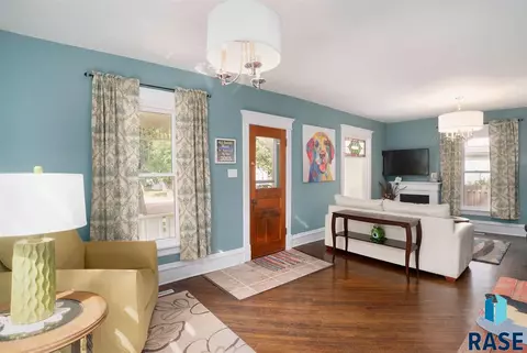 616 N Broadway St, Canton, SD 57013 photo 6
