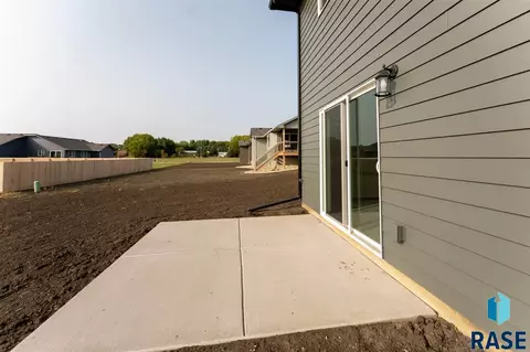 1401 N Rose Ave, Tea, SD 57064 photo 32