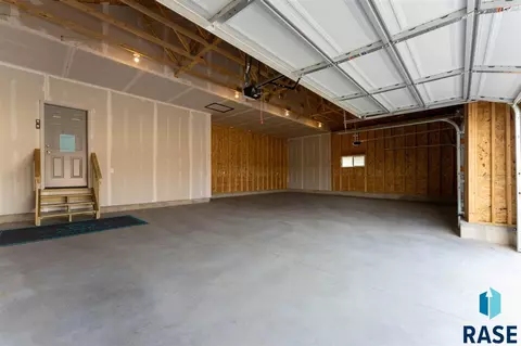 1401 N Rose Ave, Tea, SD 57064 photo 35