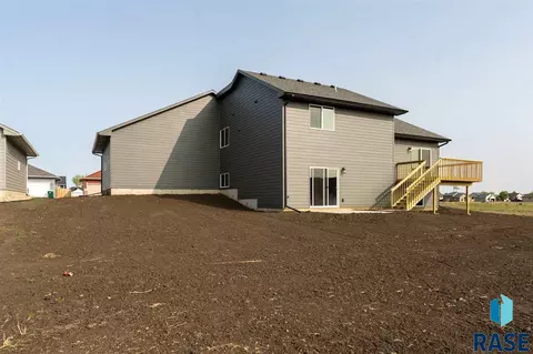 1401 N Rose Ave, Tea, SD 57064 photo 34