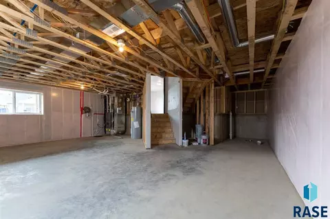 1401 N Rose Ave, Tea, SD 57064 photo 28