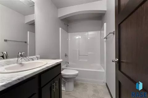 1401 N Rose Ave, Tea, SD 57064 photo 13