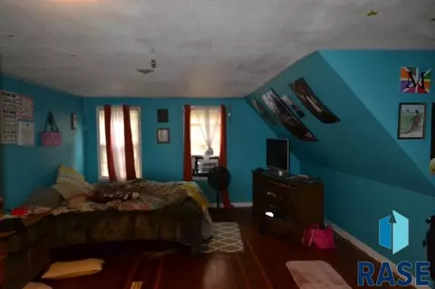 405 Park Ave, Alcester, SD 57001 photo 9