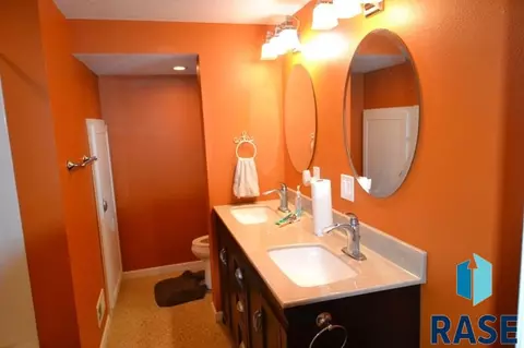 405 Park Ave, Alcester, SD 57001 photo 12