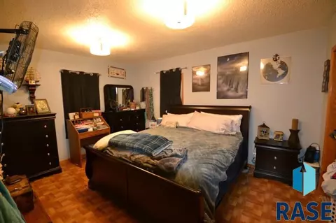 405 Park Ave, Alcester, SD 57001 photo 7