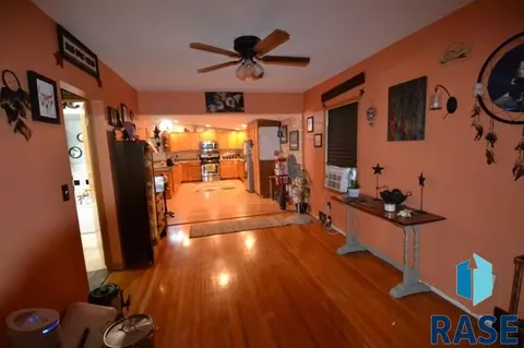 405 Park Ave, Alcester, SD 57001 photo 6