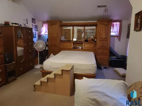 533 E 3rd St, Parker, SD 57053 photo 12