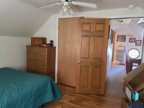 533 E 3rd St, Parker, SD 57053 photo 16