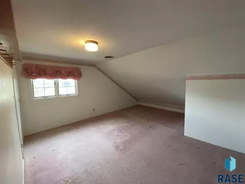 426 S Wipf St, Freeman, SD 57029 photo 17