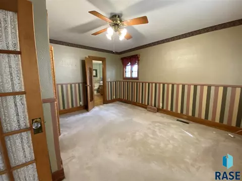 426 S Wipf St, Freeman, SD 57029 photo 13