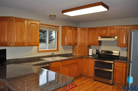 516 Anderson St, Alcester, SD 57001 photo 5
