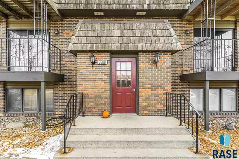 3608 S Gateway Blvd #301, Sioux Falls, SD 57106 photo 1