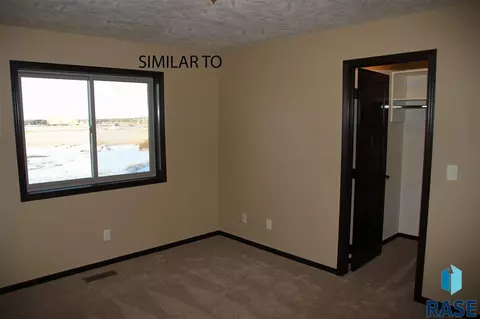 2513 S Kinderhook Ave, Sioux Falls, SD 57106 photo 18