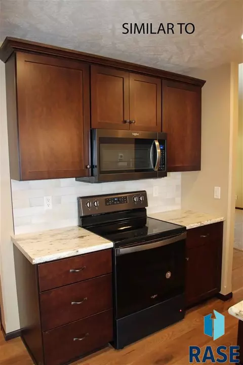 2513 S Kinderhook Ave, Sioux Falls, SD 57106 photo 5
