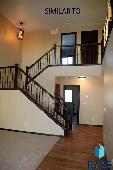 2513 S Kinderhook Ave, Sioux Falls, SD 57106 photo 9