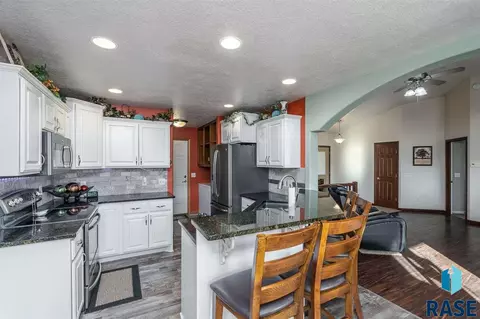 405 W 6th St, Tea, SD 57064 photo 14