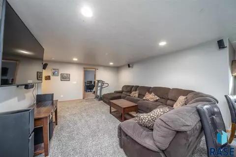 405 W 6th St, Tea, SD 57064 photo 29