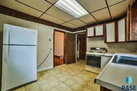 800 S Spring Ave, Sioux Falls, SD 57104 photo 8