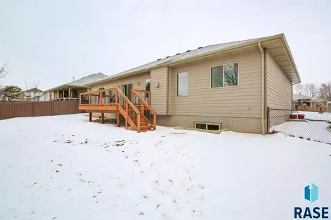 2231 E Stone Pointe Cir, Sioux Falls, SD 57108 photo 22