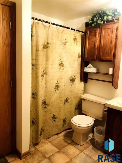 320 E 5th St, Bridgewater, SD 57319 photo 18