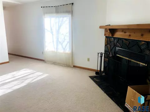 320 E 5th St, Bridgewater, SD 57319 photo 15