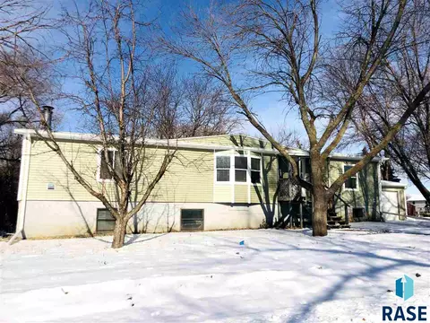 320 E 5th St, Bridgewater, SD 57319 photo 33