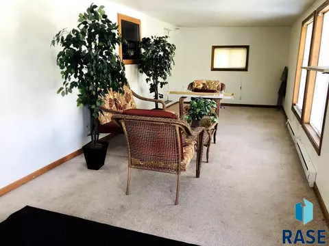 320 E 5th St, Bridgewater, SD 57319 photo 20