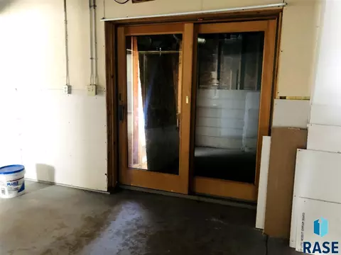 320 E 5th St, Bridgewater, SD 57319 photo 26