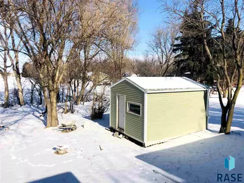 320 E 5th St, Bridgewater, SD 57319 photo 31
