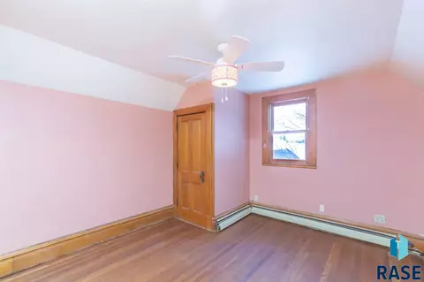 409 E 3rd St, Parker, SD 57053 photo 27