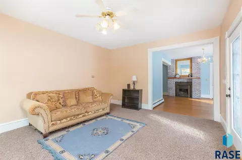 409 E 3rd St, Parker, SD 57053 photo 18